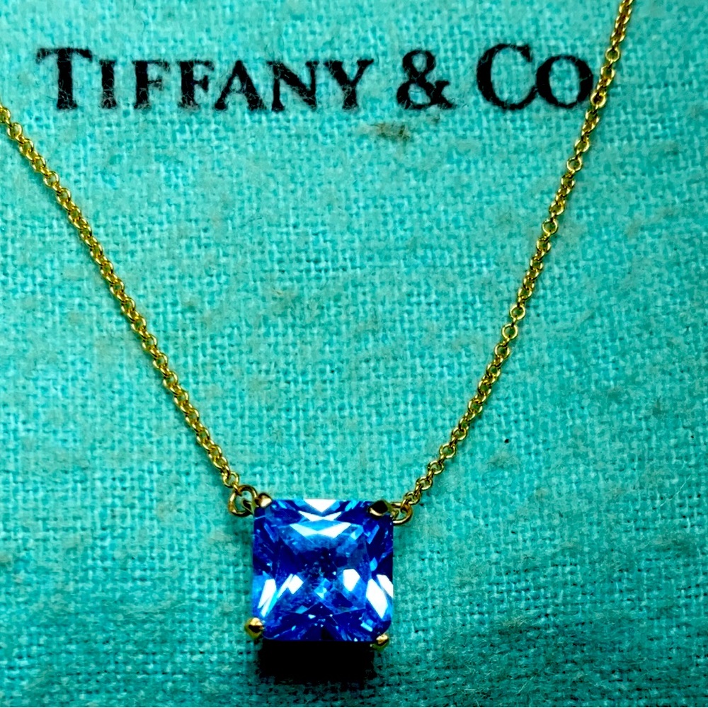 Tiffany Co 18k blue topaz pendant